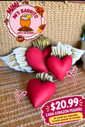 Dos corazones milagritos pequeños señalados en la foto; $20.99 por cada uno, vendidos por separado; corazón grande no incluido